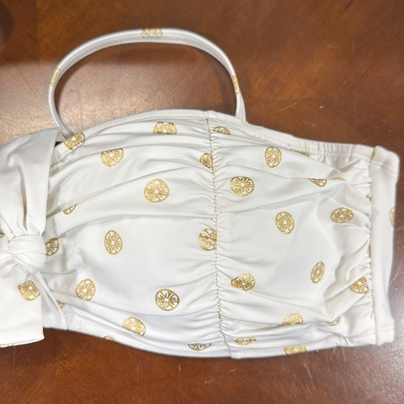 LILLY PULITZER Cassia Ruffle Bikini Top Size 10 in excellent preowned condition - Picture 9 of 10